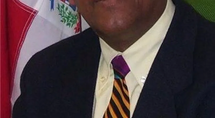 Agradecimientos y perfil de un artista: Manuel Romero Solano