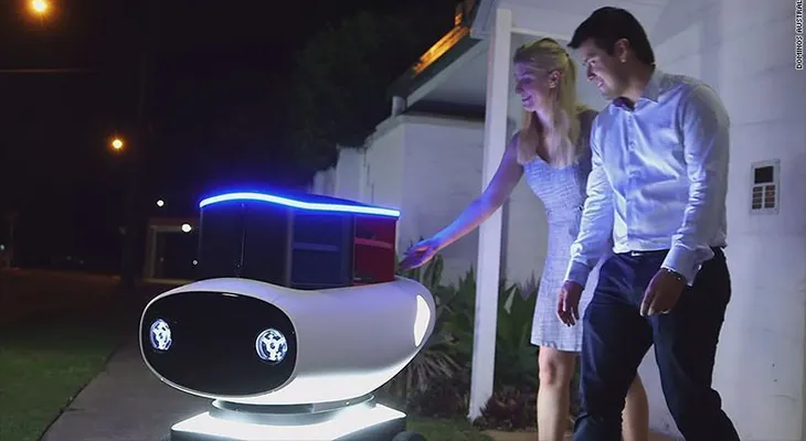 Parece ciencia ficción, pero no te sorprendas si un robot te entrega tu pizza de Domino's