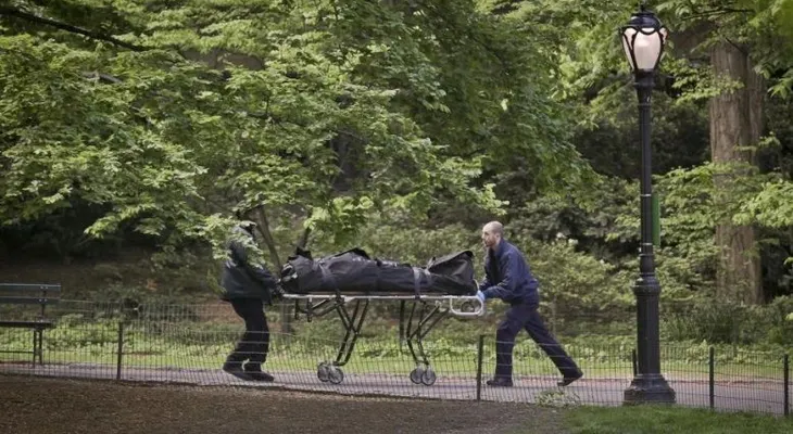 Hallan cuatro cadáveres en espacios públicos de Nueva York 