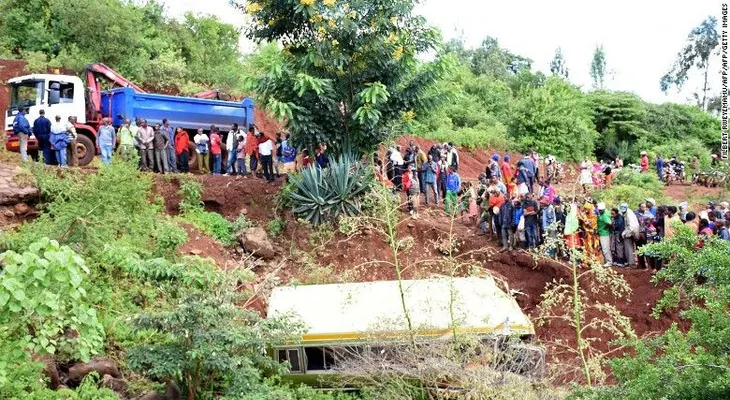 Accidente de autobús en Tanzania deja 36 muertos, 33 de ellos niños