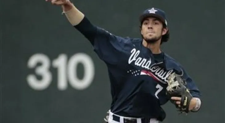 Swanson va a Diamondbacks, como 1ra selección del draft 
