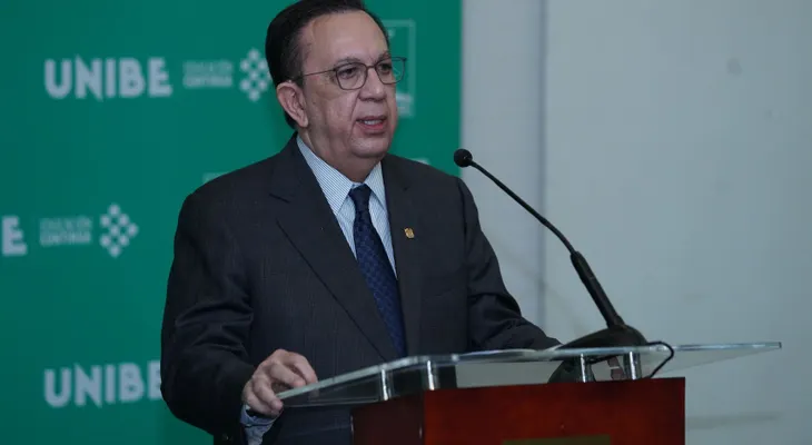 BCRD concluye su XII diplomado "Formación económica para comunicadores"