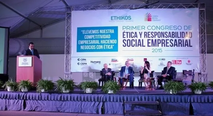Celebran con éxito Primer Congreso de Ética y Responsabilidad Social Empresarial 2015