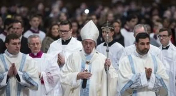 Papa condena ataque de Estambul y la "mancha de sangre que envuelve el mundo"