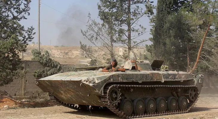 Rusia bombardea objetivos de ISIS en Siria