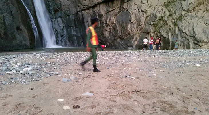 Hallan cadáver de joven se ahogó en el Salto de Jimenoa en Jarabacoa