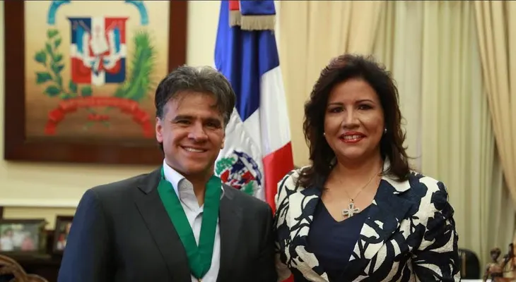 Vicepresidenta encabeza conferencia Carlos Cuauhtémoc Sánchez
