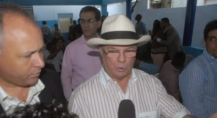 Hipólito oficializará en enero sus aspiraciones presidenciales 