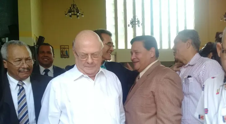  Hipólito: en el PRM no se impondrán candidatos;  espera gobernantes frenen la corrupción
