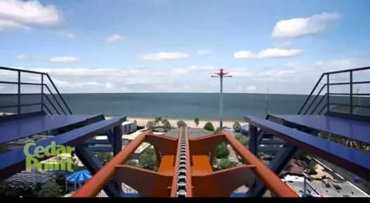 Qué se siente al montar montaña rusa más grande del mundo (VIDEO)