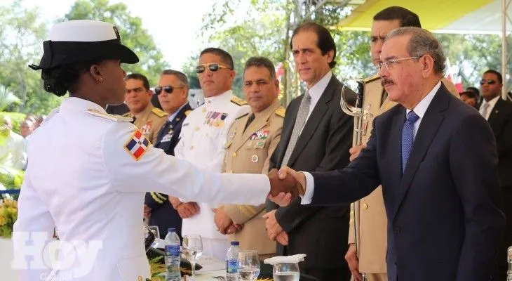 Medina encabeza graduación  de cadetes