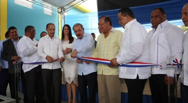 Danilo entrega centro atención primaria en El Ranchito, La Vega