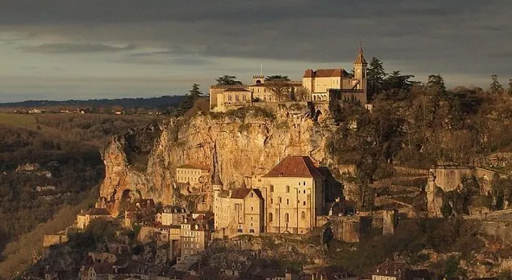 Los pueblos de cuentos medievales existen, Rocamadour, Francia