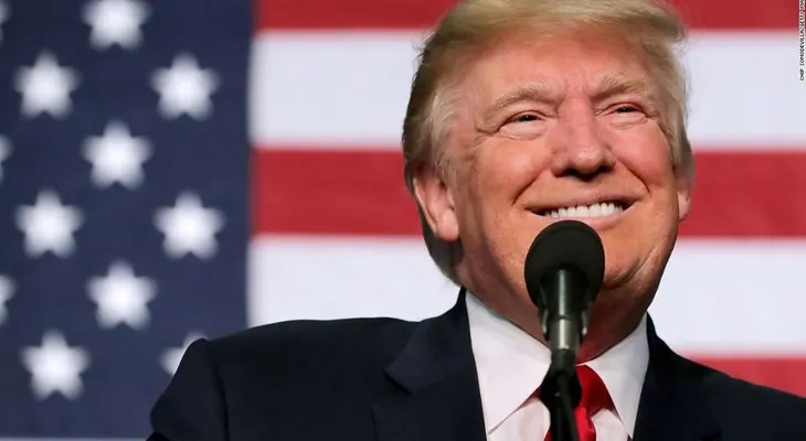 El médico de la Casa Blanca: Trump "tiene una salud excelente"