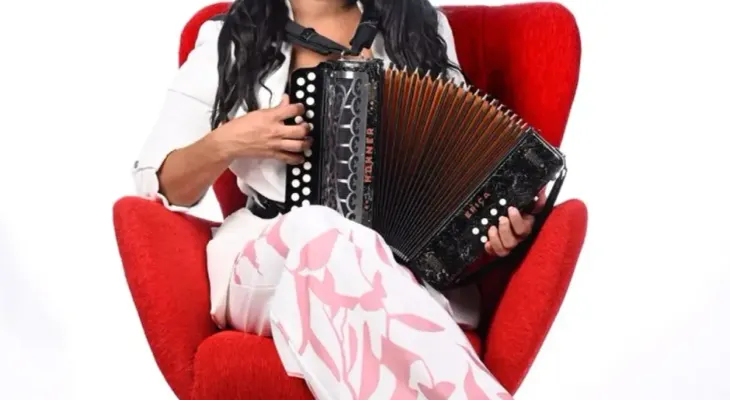 Acordeonista Yokaira Martínez propone incluir enseñanza del acordeón en escuelas públicas