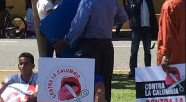 Realizan manifestación a favor de Félix Bautista frente a la Procuraduría