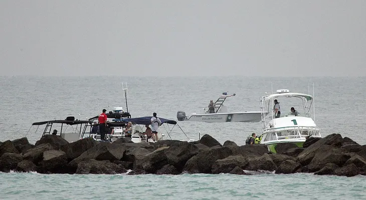 6 heridos y 1 desaparecido tras choque de un bote en Florida