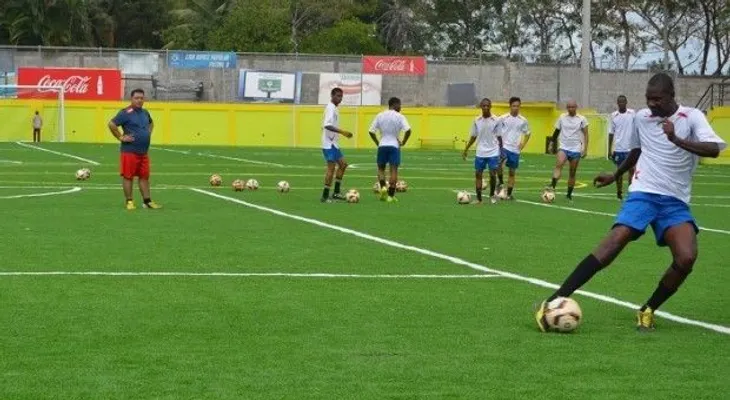 Barcelona se declara listo para el Clásico del domingo en Liga Dominicana de Fútbol