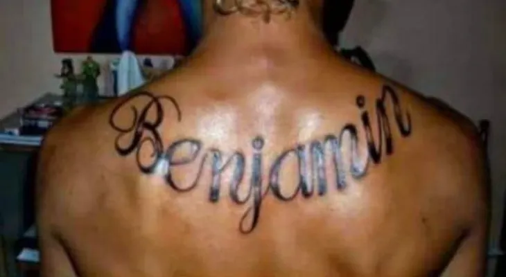 Se tatuó con el nombre de su primer hijo, y luego descubrió que no era suyo