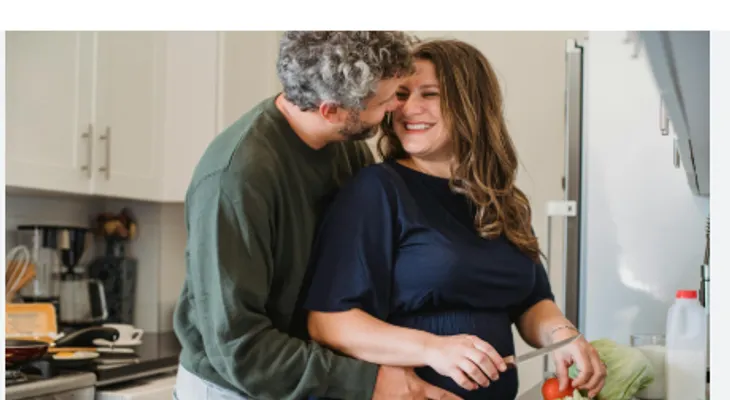 Amor a todo gas entre pareja