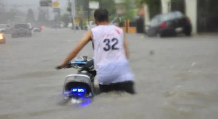 Lluvias dejan incomunicadas 23 comunidades