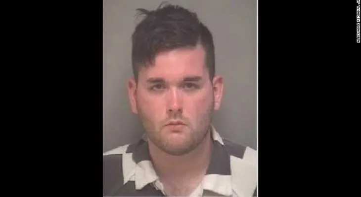 Sospechoso de arrollar multitud en Charlottesville aprecia a Hitler, dice su profesor