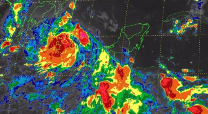 Franklin se degrada a tormenta tropical tras tocar tierra en México