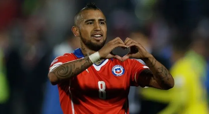 Chile gana 2-0 a Ecuador en inicio Copa América