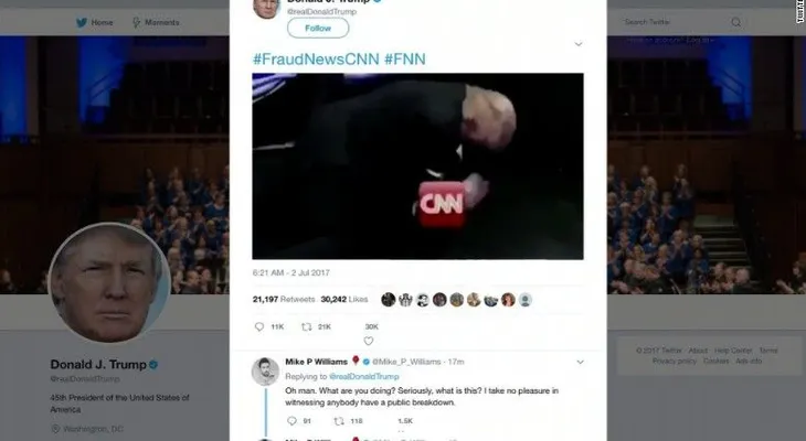 Así encontró CNN al creador del GIF de lucha libre que difundió Trump