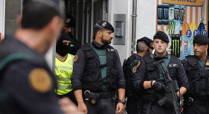 Arrestan en España a tres personas por presuntos vínculos con ISIS