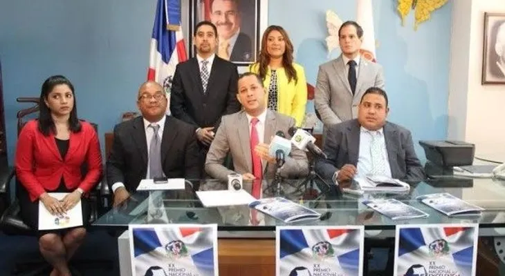 Aperturan convocatoria Premio a la Excelencia Juvenil Juan Pablo Duarte 2016