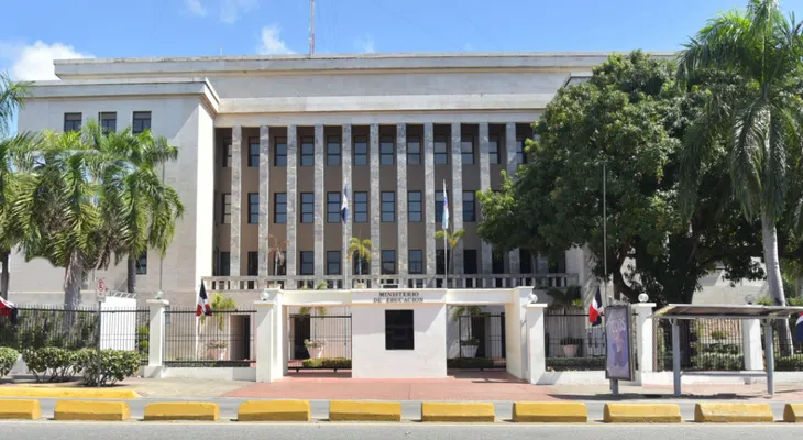 Educación inicia entrega del Bono a Mil 2025-2026