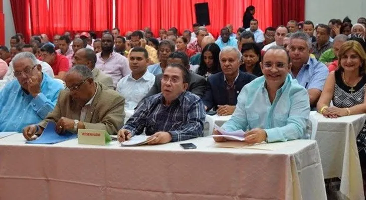 Quique dice PRSC se prepara para las elecciones