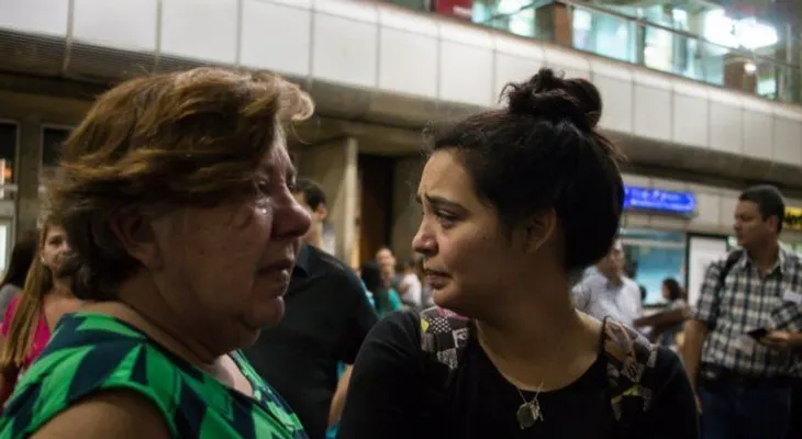Jóvenes lideran casos de trastornos depresivos ante situación del país 