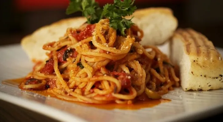 Ingredientes para preparar una deliciosa pasta vegana