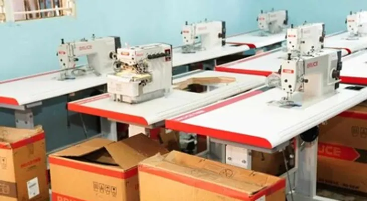 Abinader ordena que compras de programas sociales se hagan exclusivamente a Mipymes industriales nacionales