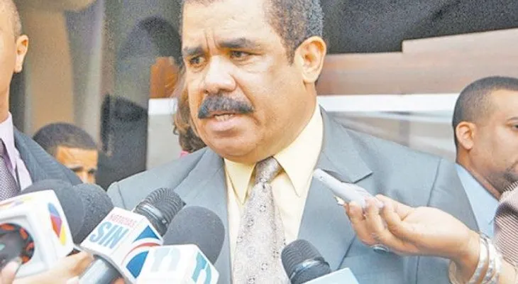 Senadores piden que hospitales se construyan del lado haitiano