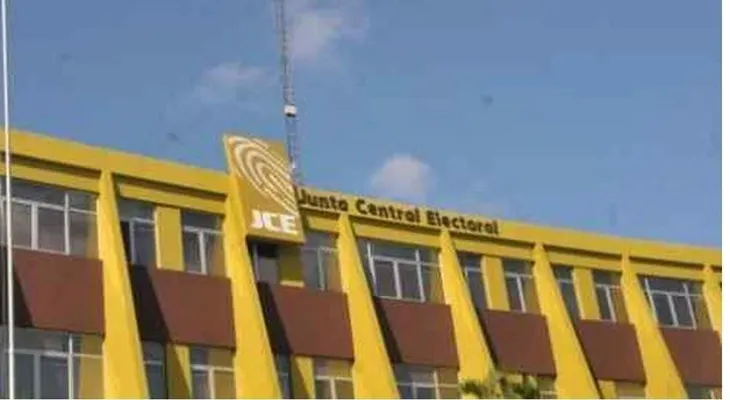 PRD, PLD y el PRSC reciben RD$11 millones de la JCE 