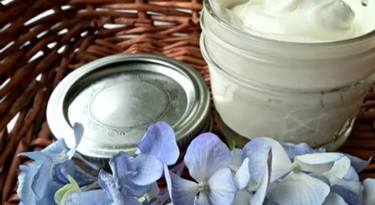 Cómo Hacer Crema de Afeitar Natural