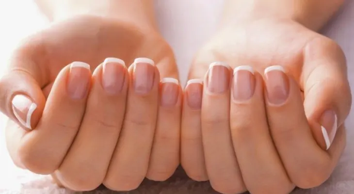 Tips y remedios para fortalecer las uñas quebradizas