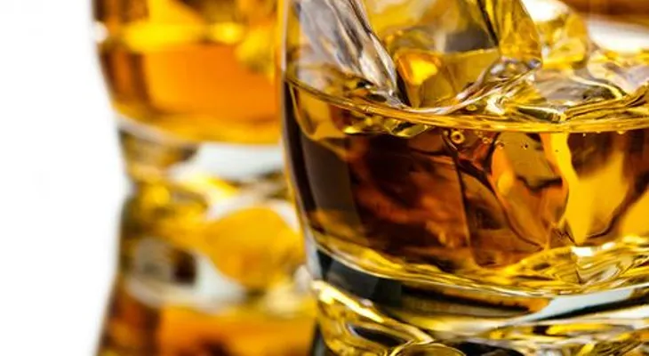  Bebidas alcohólicas son responsables del cáncer de hígado más letal 