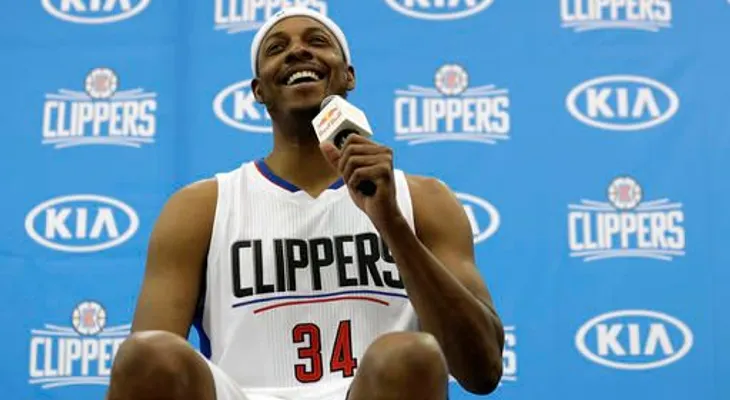 Jugadores de NBA se quitan el sombrero ante Pierce tras su último partido
