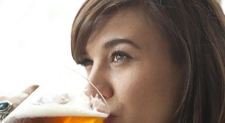 Los beneficios de la cerveza que nos conocías