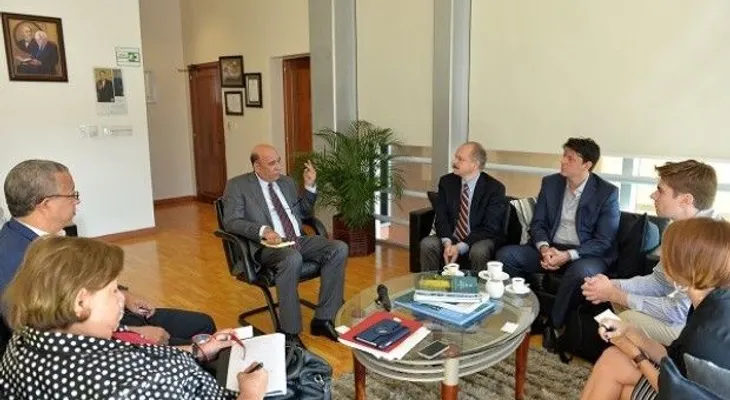 Banco Mundial y Medio Ambiente tratan desembolso de US$3.8 millones 