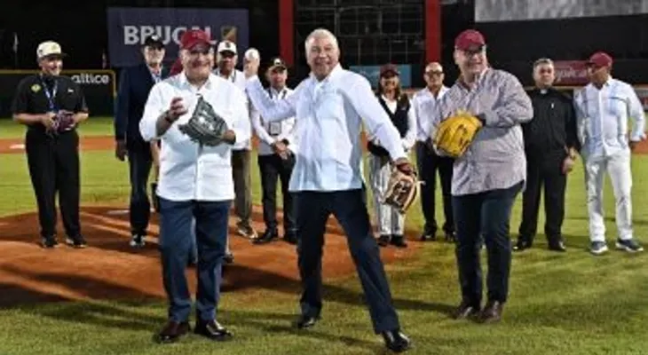 Wily Peralta lanza cinco innings de una carrera y Gigantes vencen 4-1 a las Águilas en apertura de la temporada
