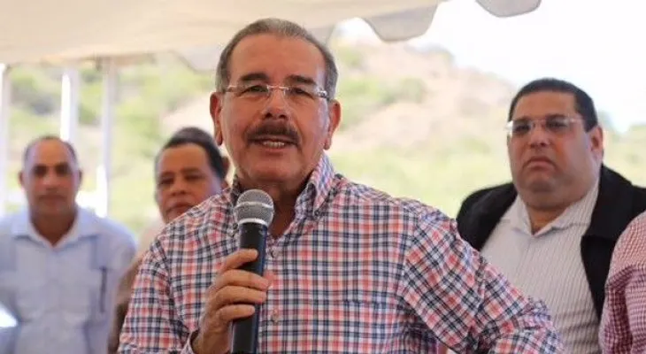 Danilo llama peledeístas a participar en primarias del PLD
