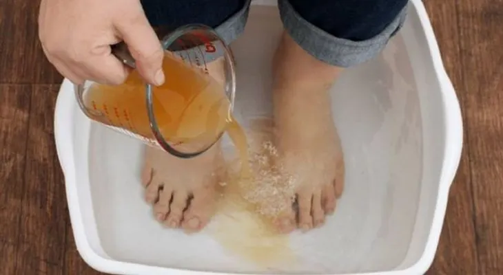 Esta es una efectiva técnica para desintoxicar tu cuerpo desde tus pies