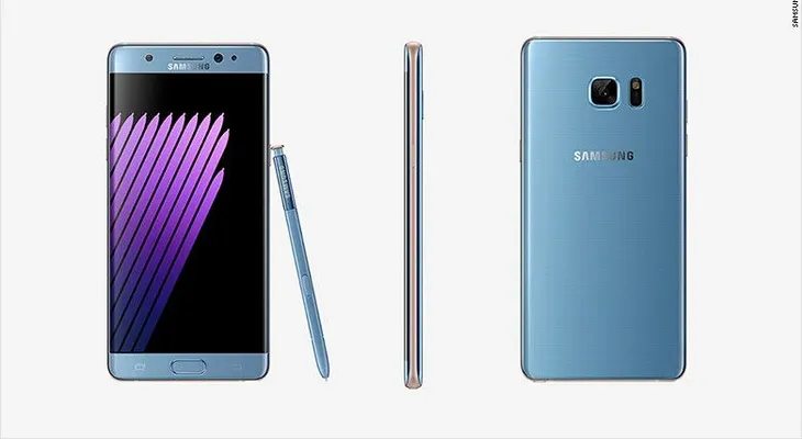 Reemplazo de Galaxy Note 7 se incendia en avión