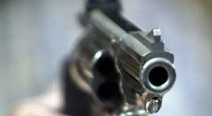 Una mujer muerta y tres heridos por tiroteo en Esperanza