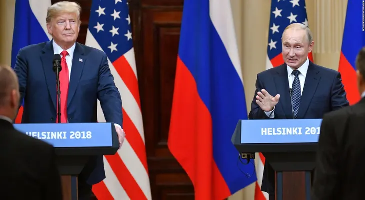 Trump se niega a respaldar a la inteligencia de Estados Unidos sobre la colusión rusa